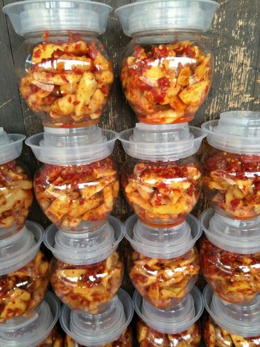 生產(chǎn)銷售200350500800辣椒酸菜辣椒醬食品包裝塑料泡菜壇子密封罐